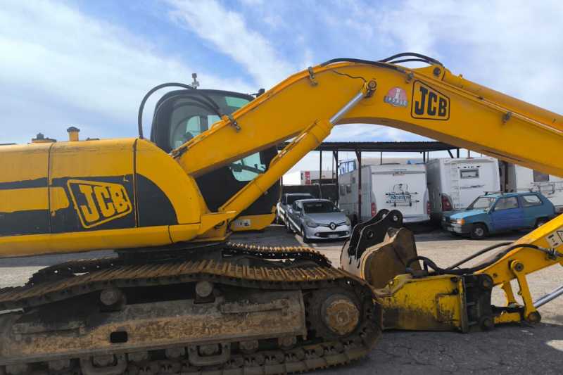 OmecoHub - Immagine JCB JS235HD